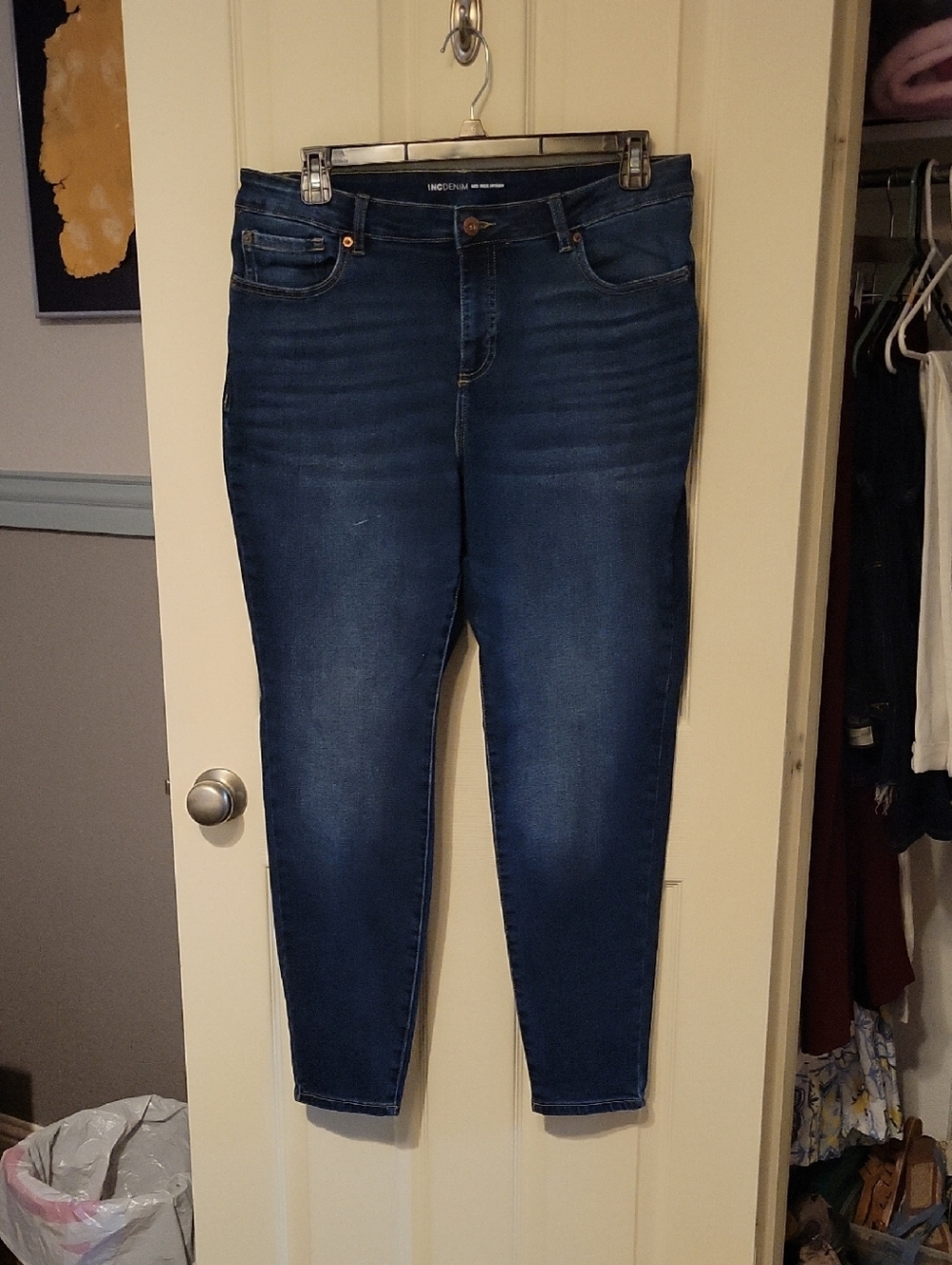 Dark Blue Women’s Stretch Jeans - Unbranded